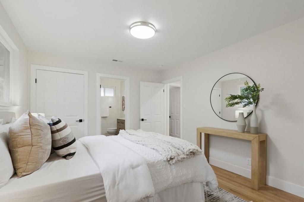 Image 28 of property listing at 1523 Lochinvar Avenue, Sunnyvale, CA 94087