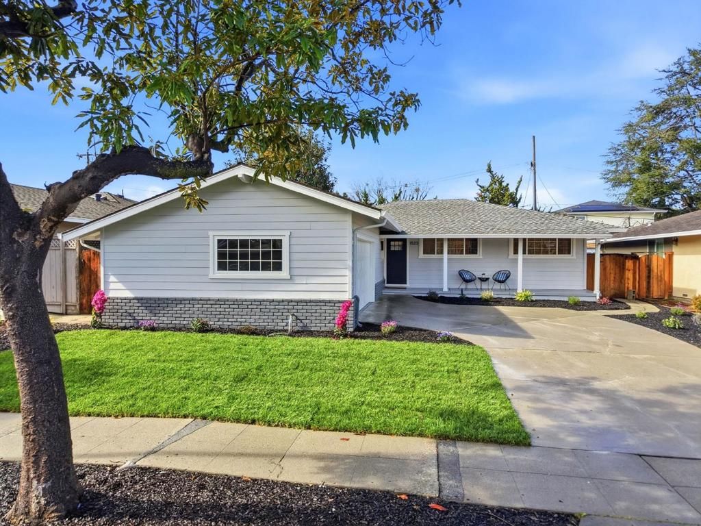 Image 38 of property listing at 1523 Lochinvar Avenue, Sunnyvale, CA 94087