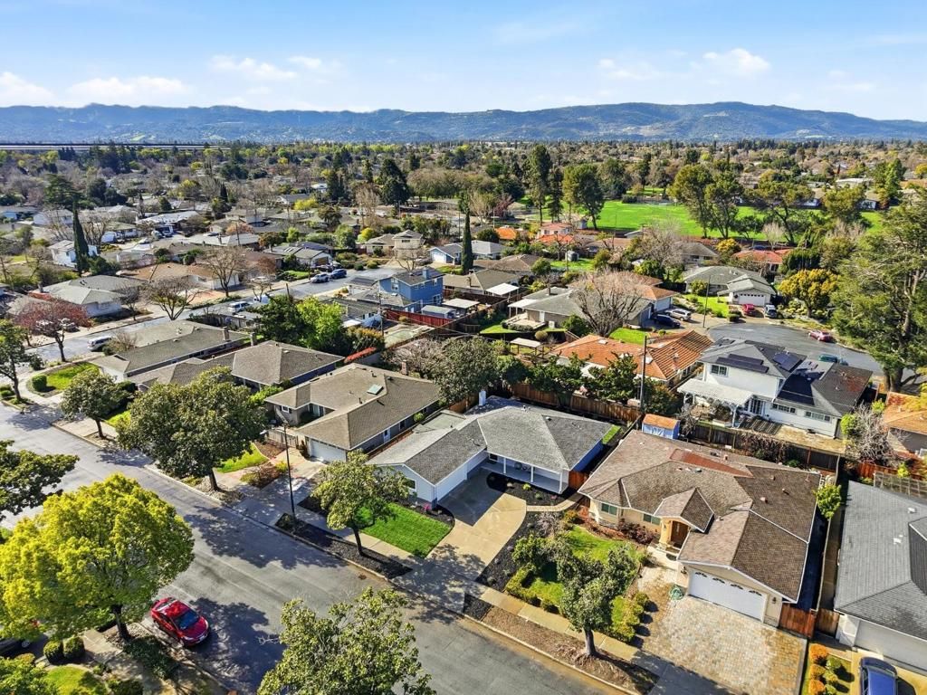 Image 49 of property listing at 1523 Lochinvar Avenue, Sunnyvale, CA 94087