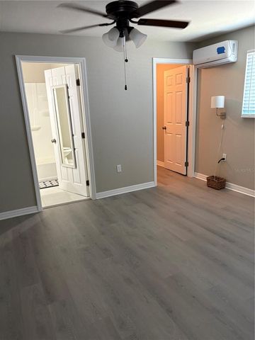 6014 CEDAR STREET NE, St Petersburg, FL 33703