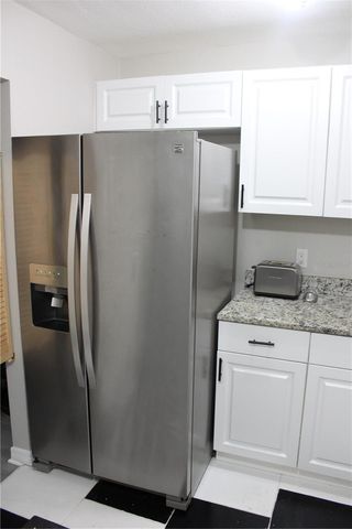 6014 CEDAR STREET NE, St Petersburg, FL 33703