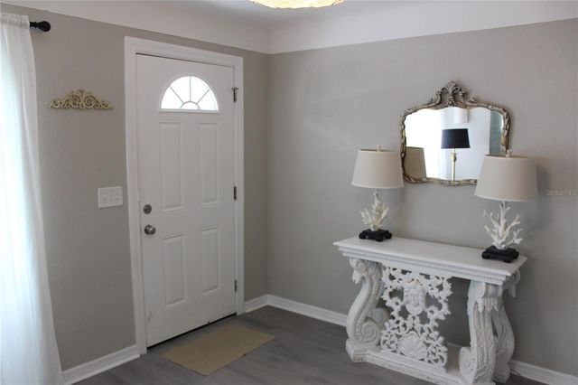 6014 CEDAR STREET NE, St Petersburg, FL 33703