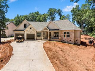 314 Bouldercrest Drive, Spartanburg, SC 29301