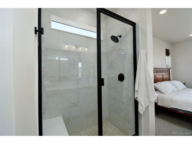 8930 Whiteclover St, Littleton, CO 80125