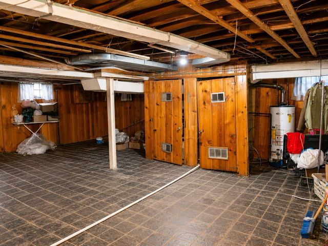 1993 Greenway Avenue N, Columbus, OH 43219