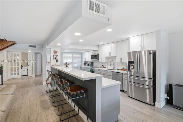 958 Mockingbird Lane 514, Plantation, FL 33324