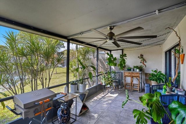 958 Mockingbird Lane 514, Plantation, FL 33324
