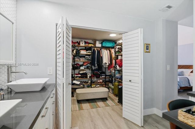 958 Mockingbird Lane 514, Plantation, FL 33324