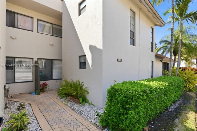 958 Mockingbird Lane 514, Plantation, FL 33324