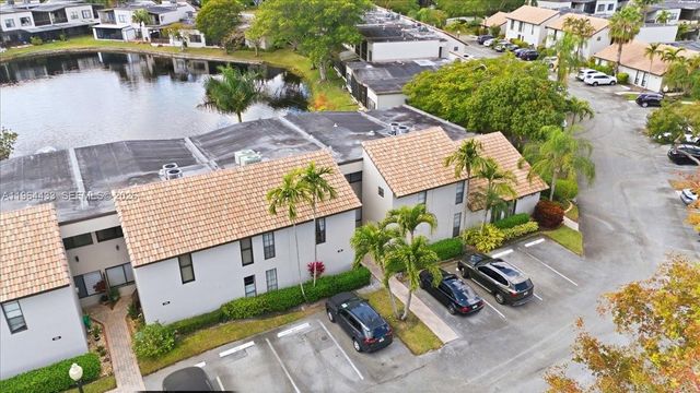 958 Mockingbird Lane 514, Plantation, FL 33324