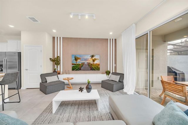 7487 OAKMOSS LOOP, Davenport, FL 33837