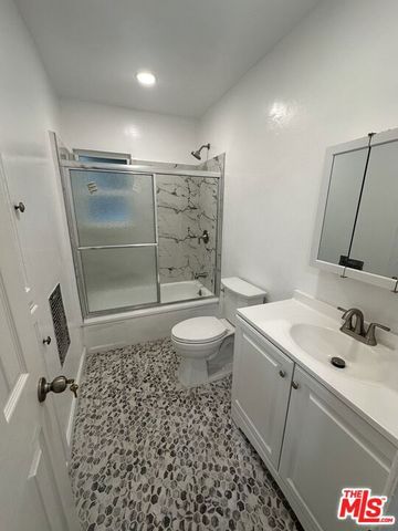 3637 S Sepulveda Boulevard, Los Angeles, CA 90034