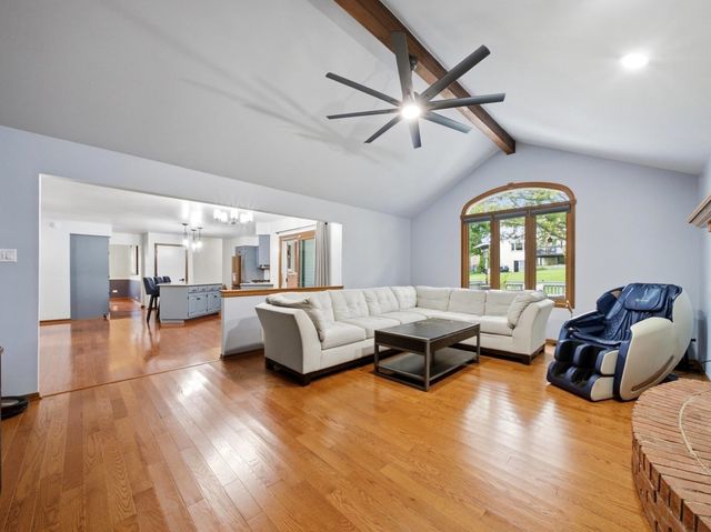 16432 Pear Avenue, Orland Park, IL 60467