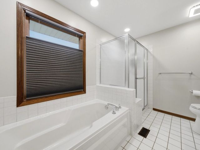 16432 Pear Avenue, Orland Park, IL 60467