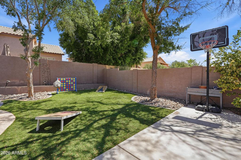 2744 E BROOKWOOD Court, Phoenix, AZ 85048 — photo 5