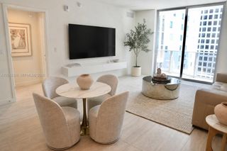 77 SE 5th Street 2414, Miami, FL 33131