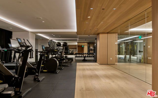 8899 Beverly Boulevard 4F, West Hollywood, CA 90048