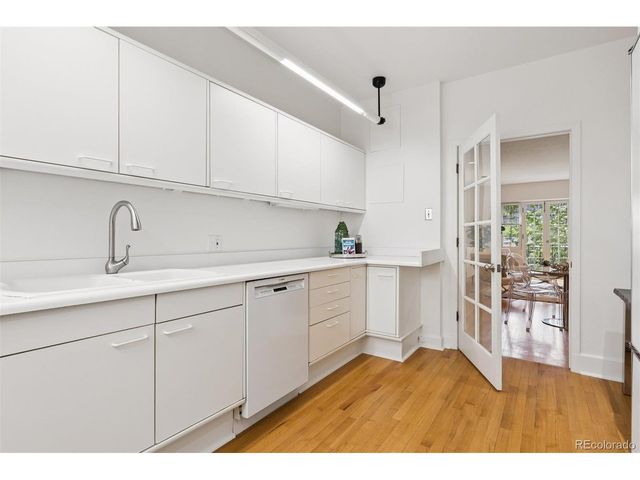 1515 E 9th Ave 302, Denver, CO 80218