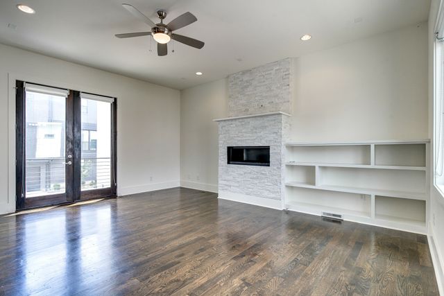 800 13th Ave, S, Nashville, TN 37203