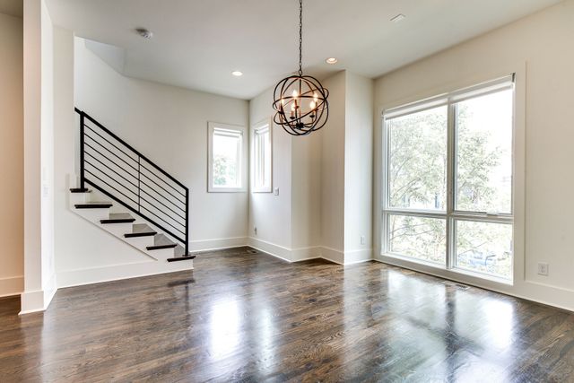 800 13th Ave, S, Nashville, TN 37203
