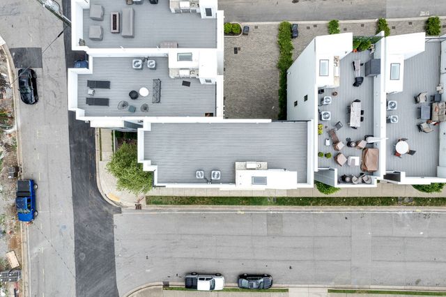 800 13th Ave, S, Nashville, TN 37203