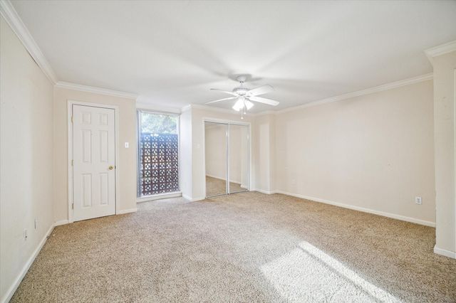 1520 Yale Street 23, Houston, TX 77008