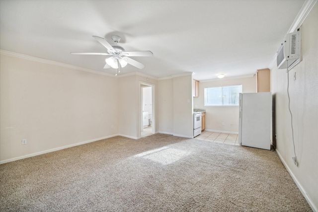 1520 Yale Street 23, Houston, TX 77008