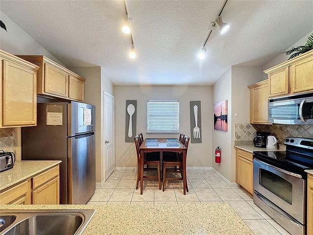 2281 ROYAL RIDGE DRIVE, Davenport, FL 33896