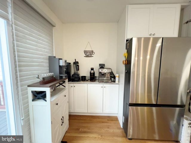 13020 ROSE PETAL CIR, Herndon, VA 20171