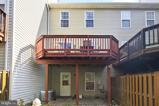 13020 ROSE PETAL CIR, Herndon, VA 20171