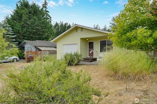 2515 Sherman Street, Port Townsend, WA 98368