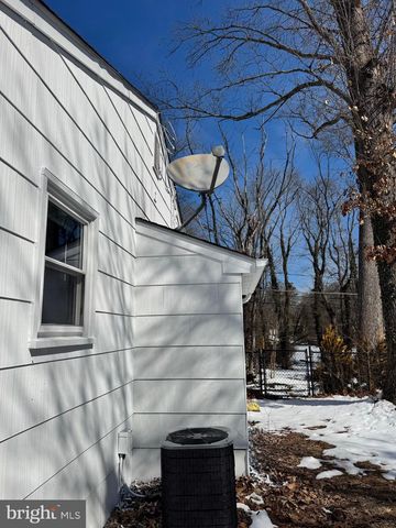 220 VAN HORN AVE, Clementon, NJ 08021