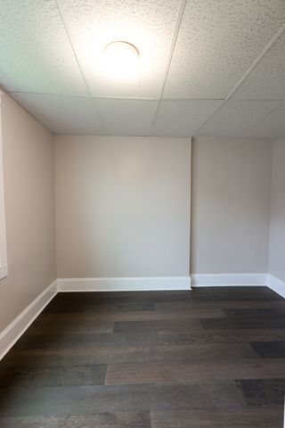 7615 S Champlain Avenue, Chicago, IL 60619