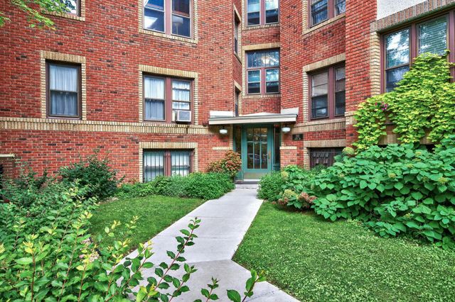 391 Laurel Avenue 304, Saint Paul, MN 55102