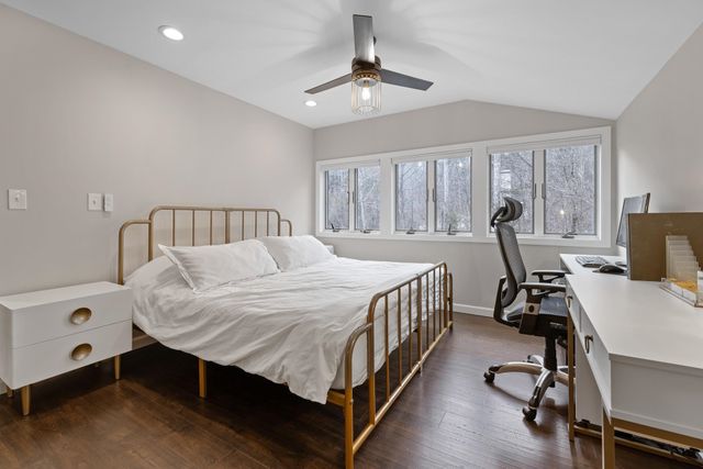 24 North Branch Road, Winhall, VT 05340