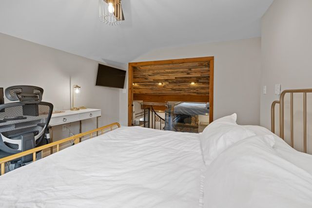 24 North Branch Road, Winhall, VT 05340