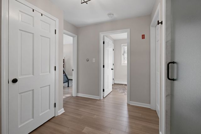 24 North Branch Road, Winhall, VT 05340