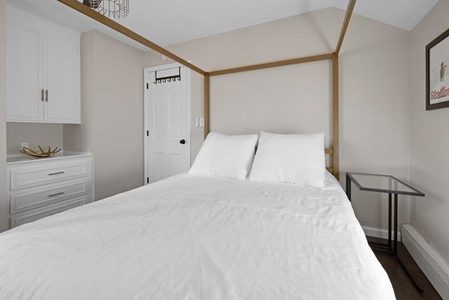 24 North Branch Road, Winhall, VT 05340