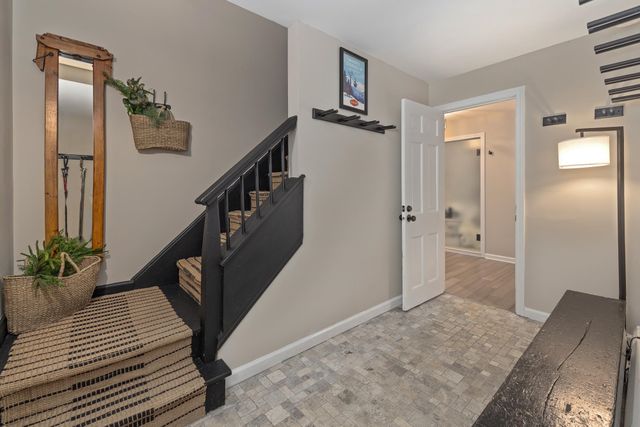 24 North Branch Road, Winhall, VT 05340