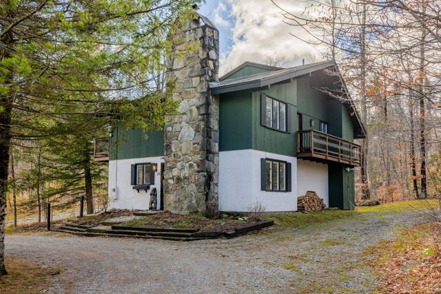 24 North Branch Road, Winhall, VT 05340