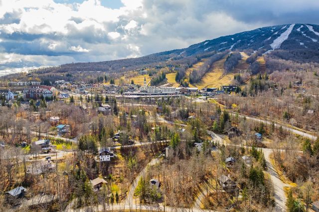 24 North Branch Road, Winhall, VT 05340