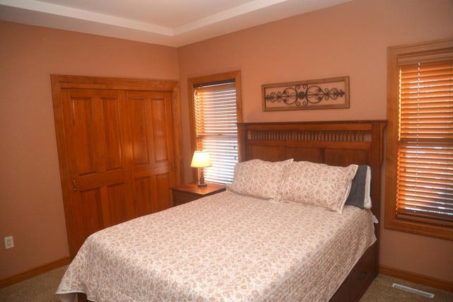 4451 Hartstone DRIVE, Slinger, WI 53086