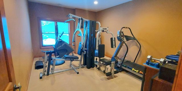 4451 Hartstone DRIVE, Slinger, WI 53086