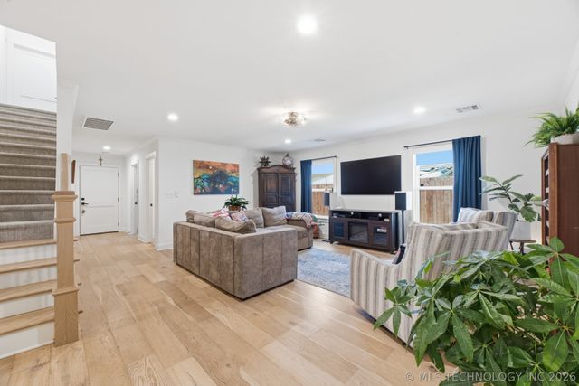 128 S Jackson Street, Broken Arrow, OK 74012