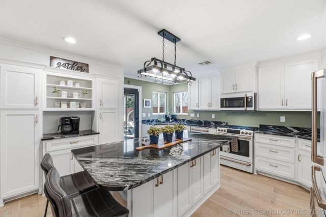 128 S Jackson Street, Broken Arrow, OK 74012