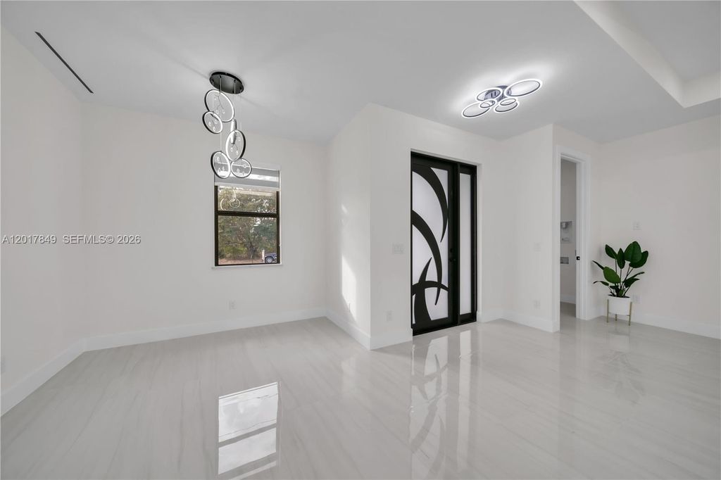 Image 19 of property listing at 301 E 17th St, Lehigh Acres, FL 33972