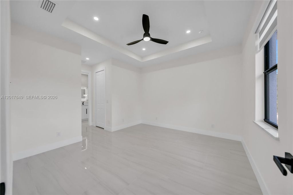 Image 20 of property listing at 301 E 17th St, Lehigh Acres, FL 33972