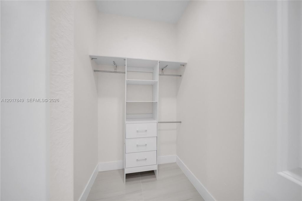 Image 22 of property listing at 301 E 17th St, Lehigh Acres, FL 33972