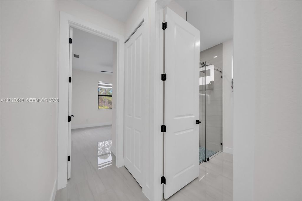 Image 31 of property listing at 301 E 17th St, Lehigh Acres, FL 33972