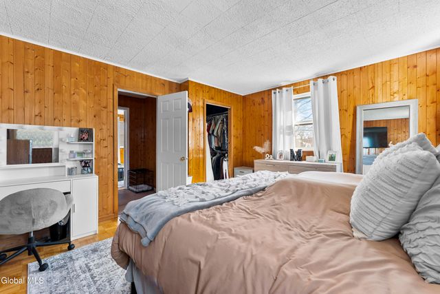 47 Feeder Dam Road, Moreau, NY 12803